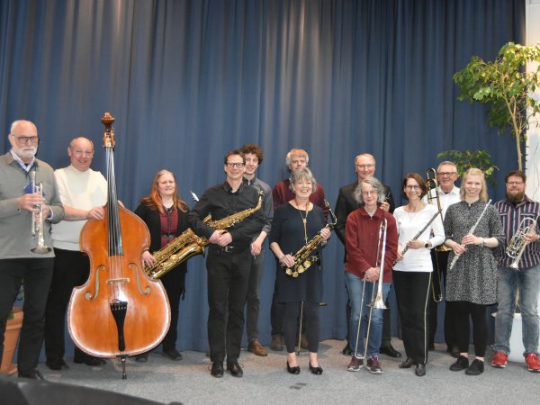 Das Ensemble spielt auf...