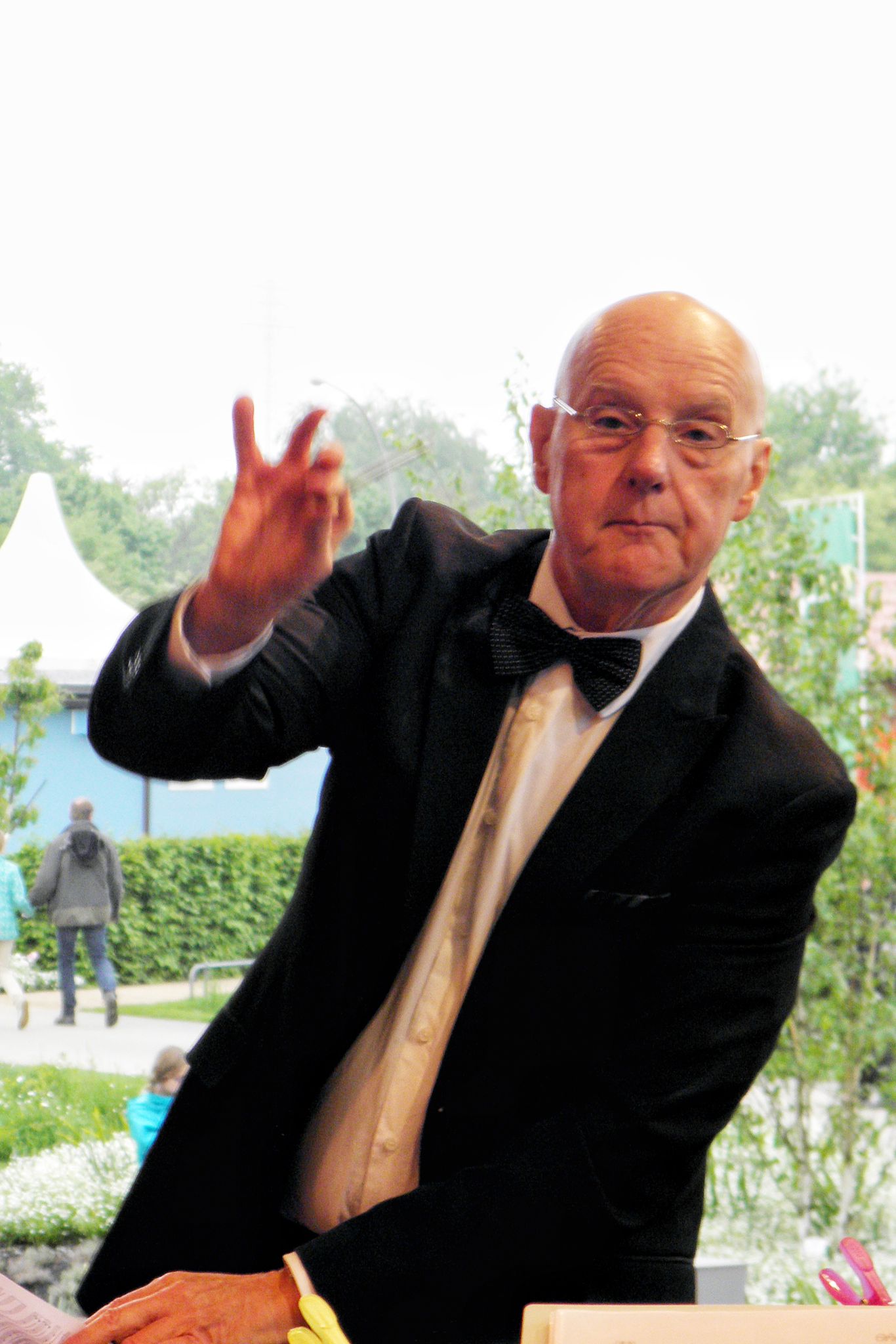 John_Dirigent John_Dirigent